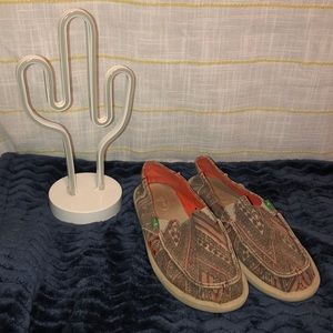 Women’s Sanuk Slip-on Shoes